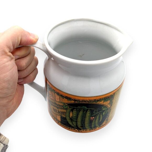 Vintage 1981 MANN Canada Stringless Beans Canning Art 6" Porcelain Pitcher Farm - Picture 5 of 7
